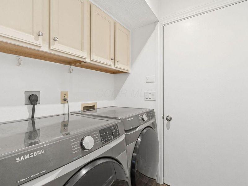 5775 Cypress Hollow Court, Grove City, OH 43123 Photo 32