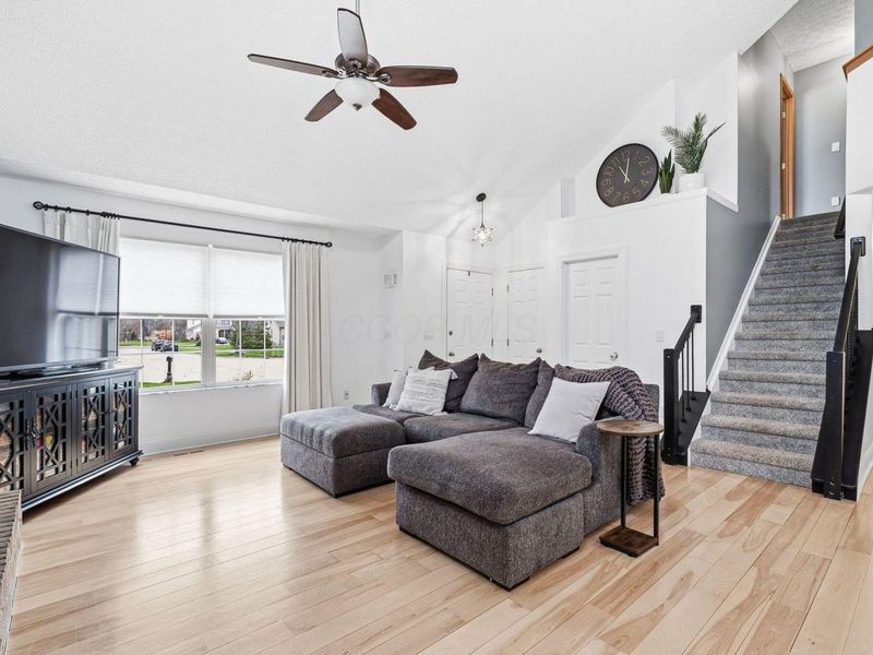 5775 Cypress Hollow Court, Grove City, OH 43123 Photo 6