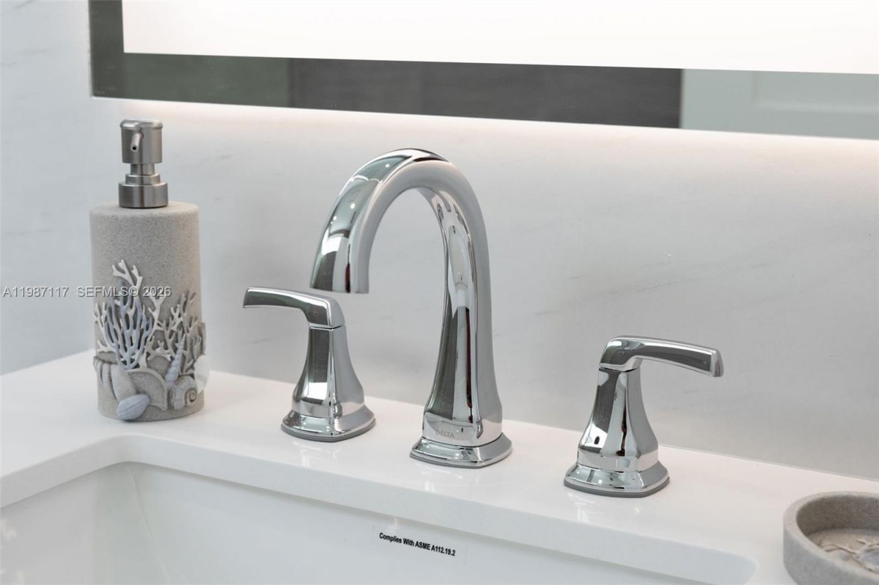 94825 Overseas Hwy 209, Key Largo, FL 33037 Photo