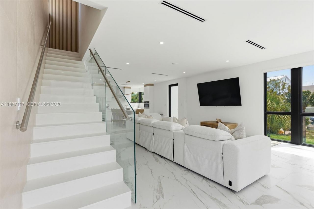 94825 Overseas Hwy 209, Key Largo, FL 33037 Photo