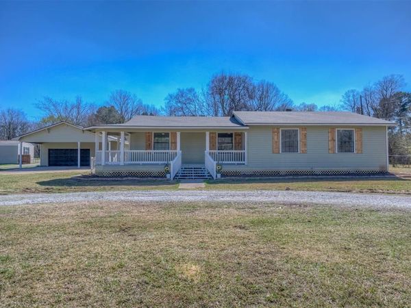 6343 President, Keithville, LA 71047