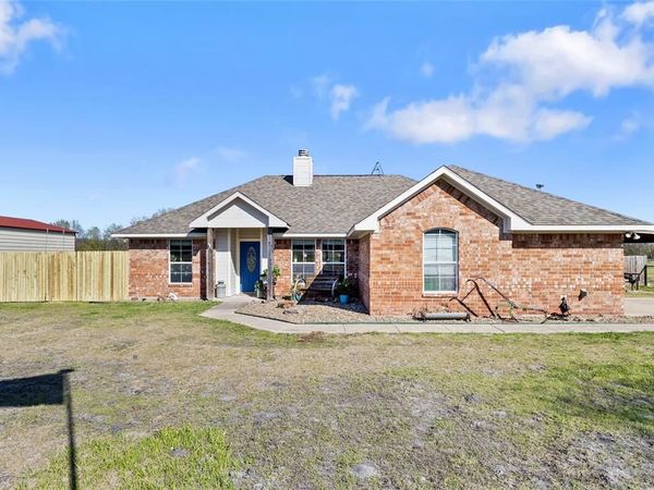 175 County Road 2748, Caddo Mills, TX 75135