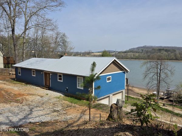 269 Lakeshore Vista Drive, Kingston, TN 37763