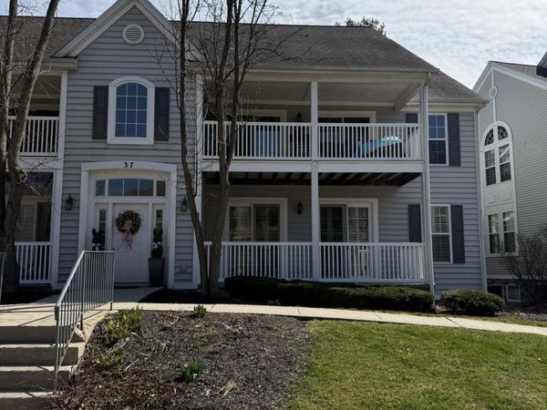 37 Fentree Drive, Unit A, Valparaiso, IN 46385