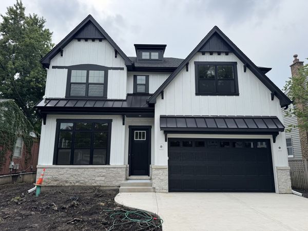 964 S Hillside Avenue, Elmhurst, IL 60126