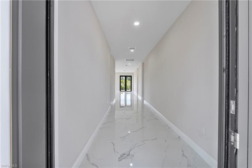 617 Chestnut St E, Lehigh Acres, FL 33974 Photo