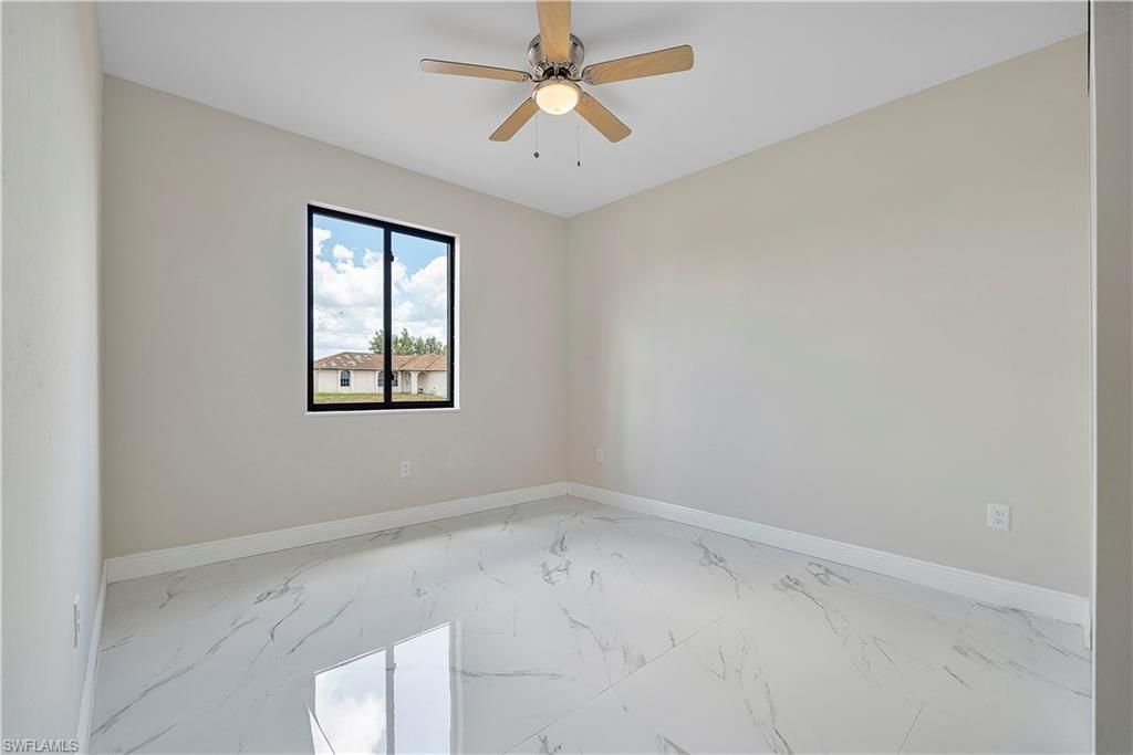 617 Chestnut St E, Lehigh Acres, FL 33974 Photo