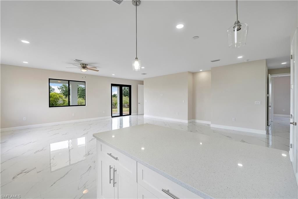 617 Chestnut St E, Lehigh Acres, FL 33974 Photo