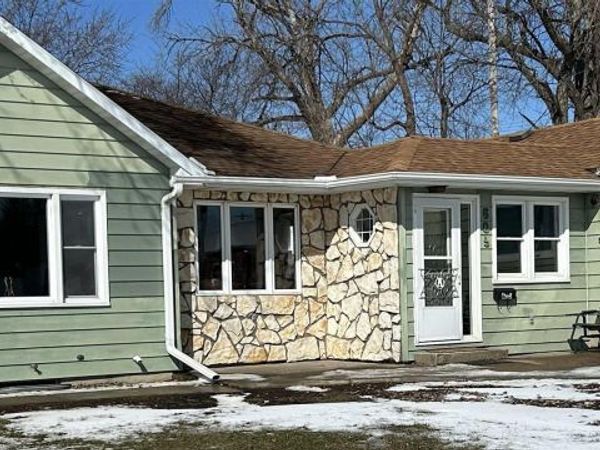 605 Lincoln Street, Wellsburg, IA 50680