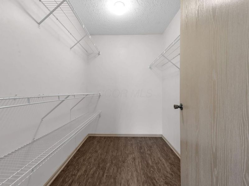 536 Calkin Lane E, Unit 23, Columbus, OH 43230 Photo 18