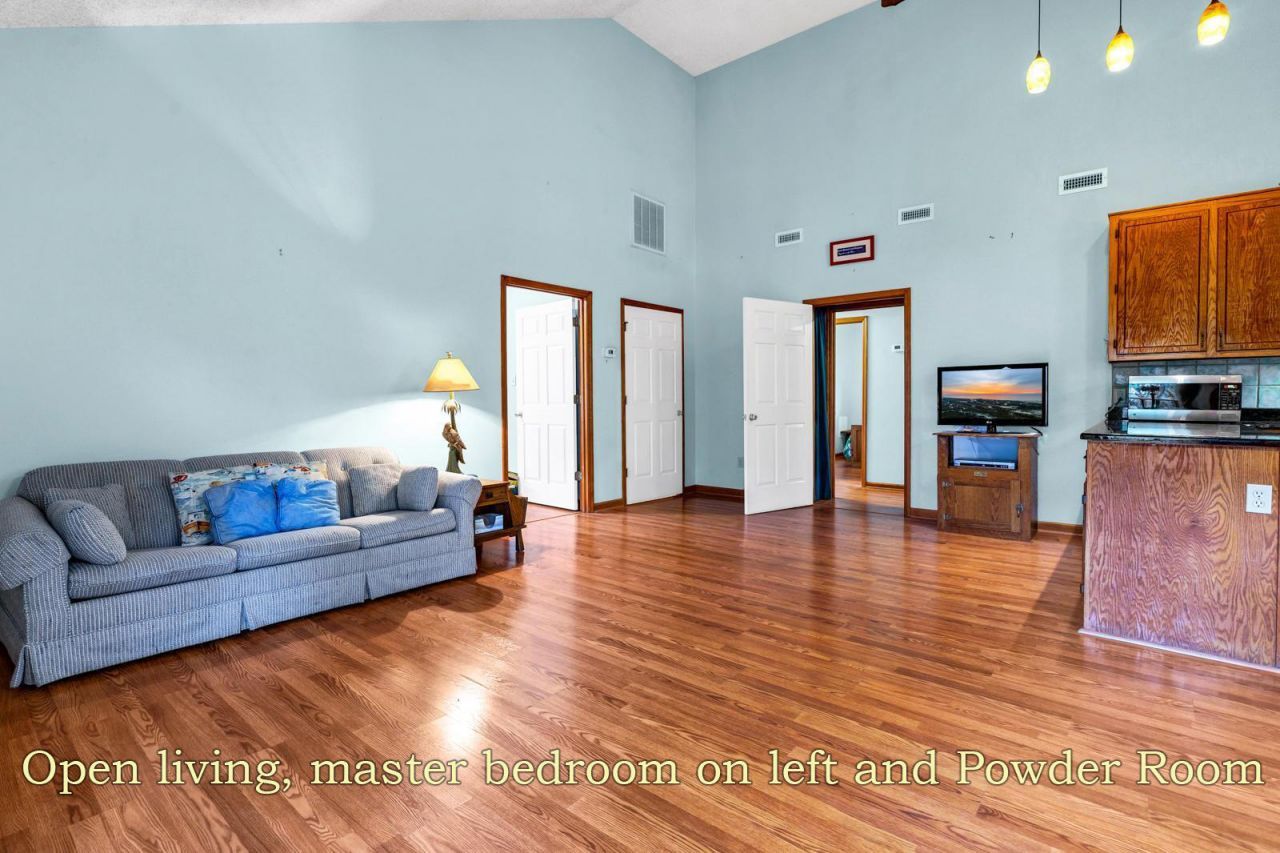 209 Jungle Road Photo 22