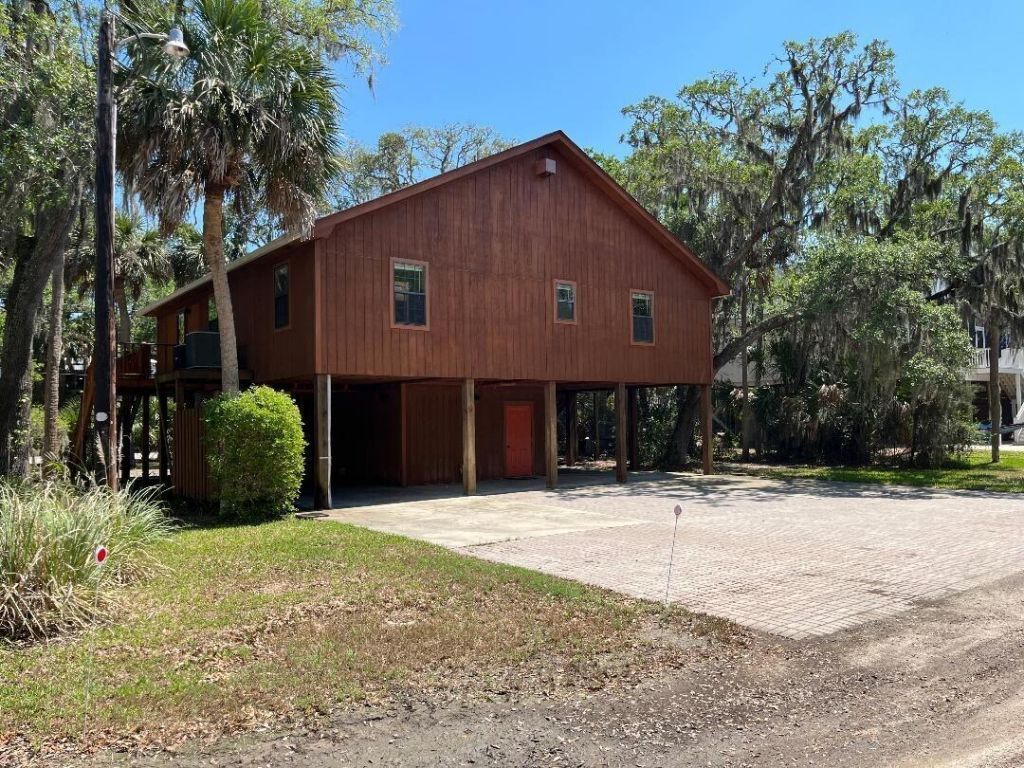 209 Jungle Road Photo 46