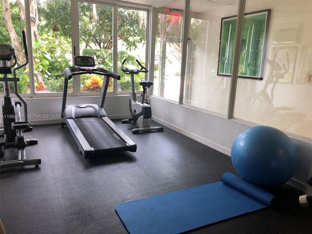 255 W 24th St, Unit 233, Miami Beach, FL 33140 Photo