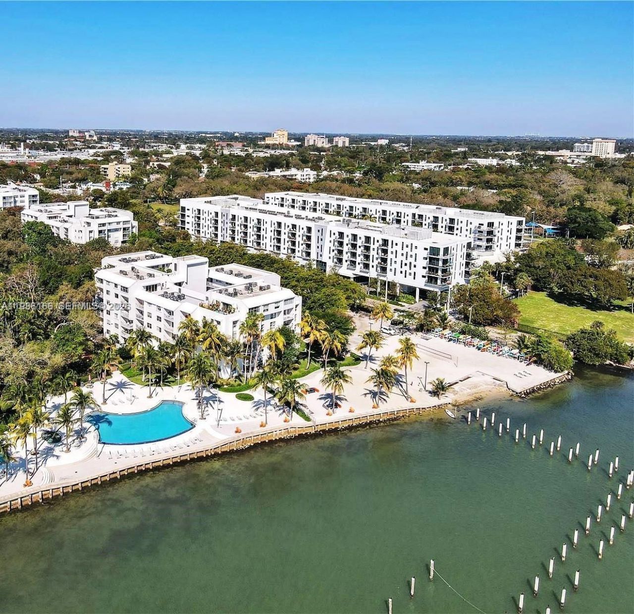 750 NE 64th St, Unit B301, Miami, FL 33138 Photo