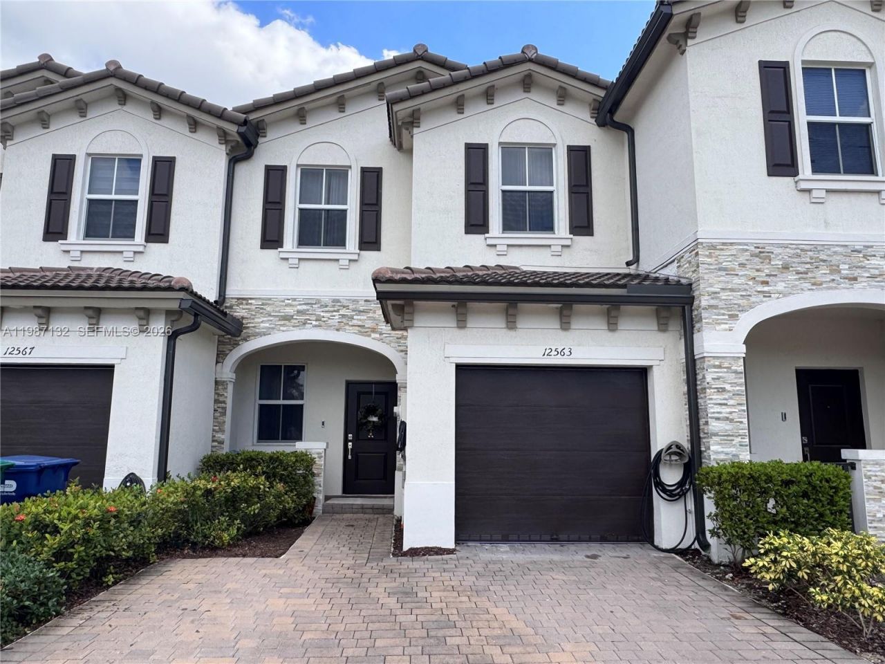 12563 NW 24th Ave , Miami, FL 33167 Photo