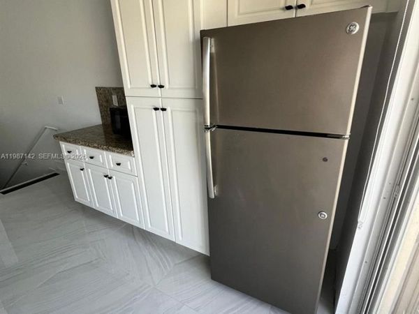 7526 W 20th Ave, Unit 203, Hialeah, FL 33016