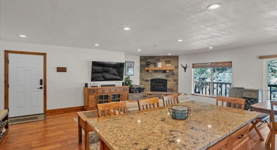 718 Kingsbury Grade Road, Unit B, Stateline, NV 89449 Photo