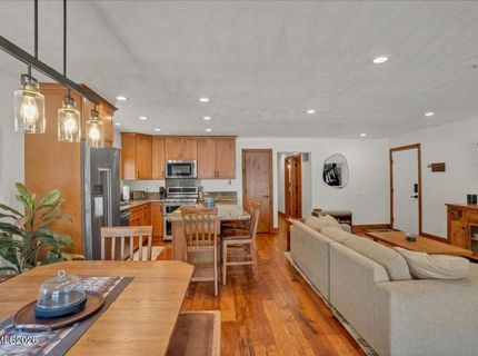 718 Kingsbury Grade Road, Unit B, Stateline, NV 89449 Photo