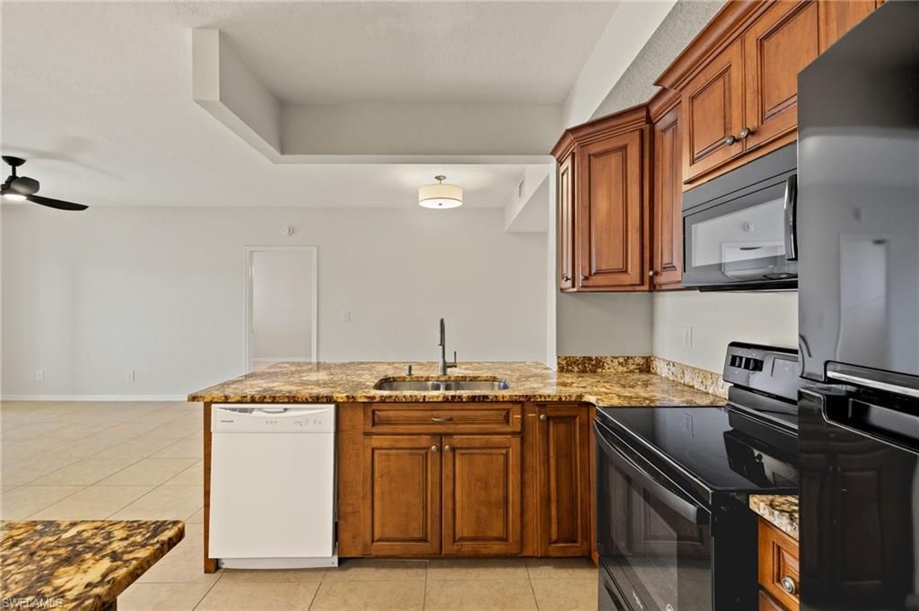 6401 Aragon Way, Unit 204, Fort Myers, FL 33966 Photo