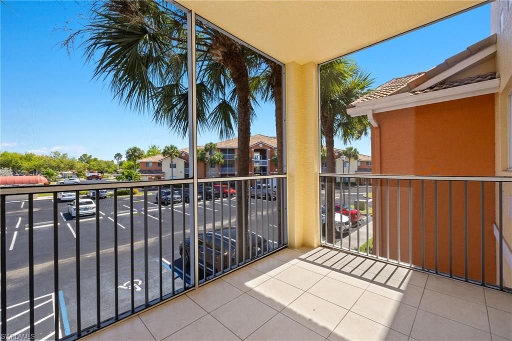 6401 Aragon Way, Unit 204, Fort Myers, FL 33966 Photo