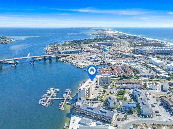 321 Bream Avenue, Unit 409, Fort Walton Beach, FL 32548