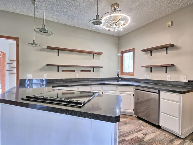 8711 Nicole Lane, Clearcreek Township, OH 45066 Photo 12