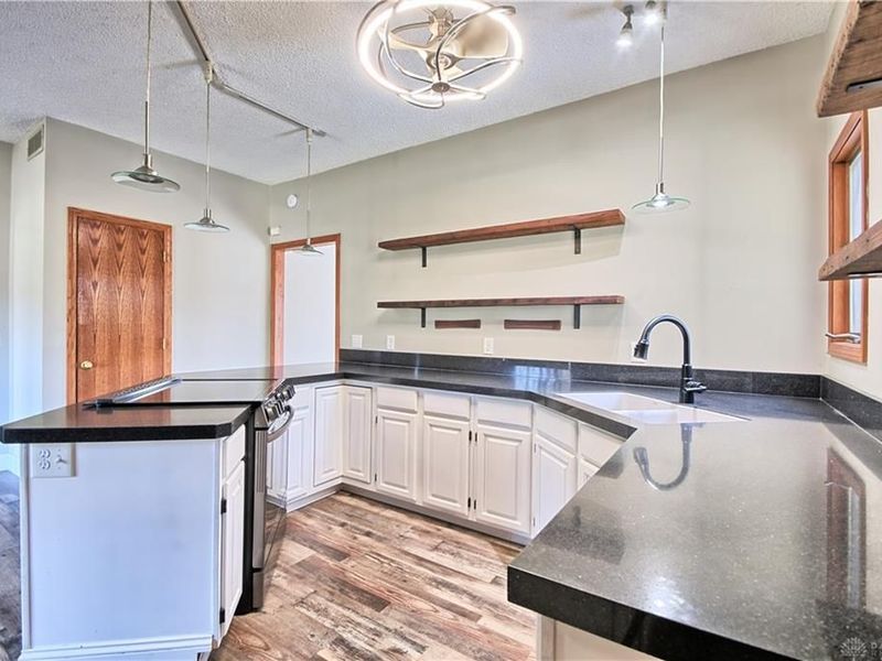 8711 Nicole Lane, Clearcreek Township, OH 45066 Photo 13