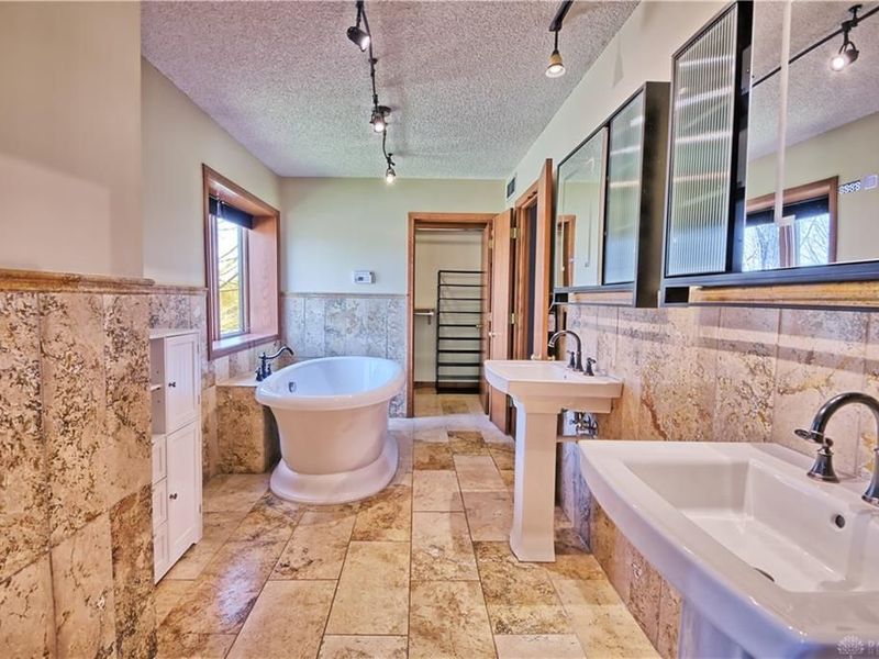 8711 Nicole Lane, Clearcreek Township, OH 45066 Photo 46