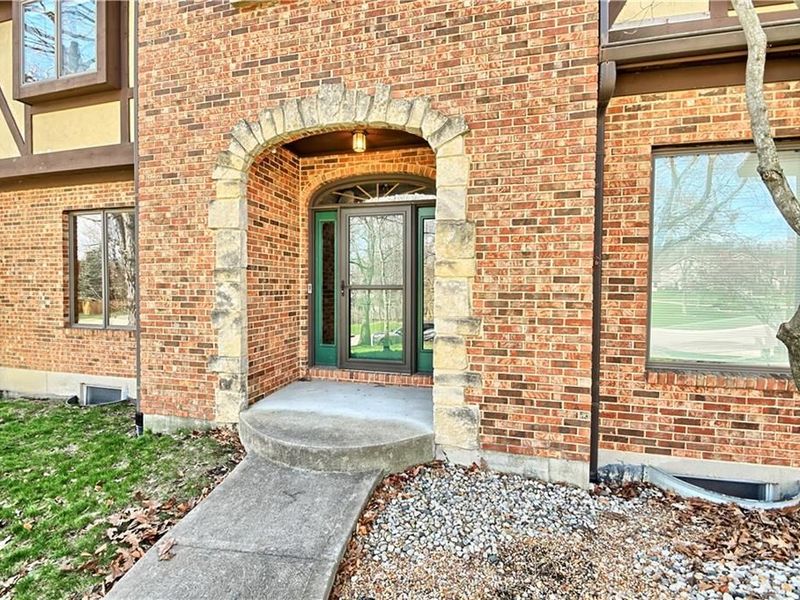 8711 Nicole Lane, Clearcreek Township, OH 45066 Photo 5