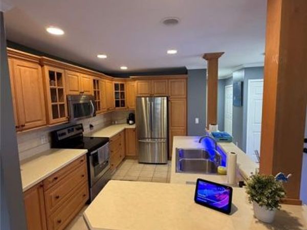 35531 Heritage Lane, Farmington, MI 48335