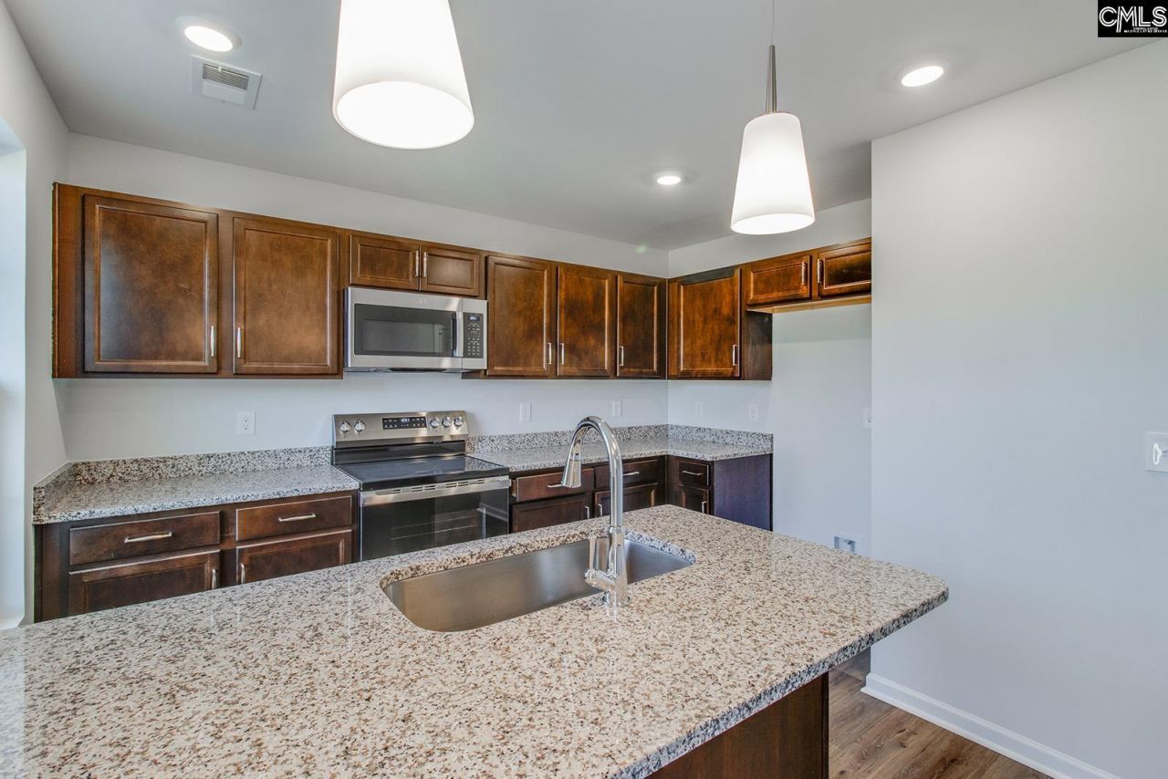 3033 Harborview Drive Photo 10