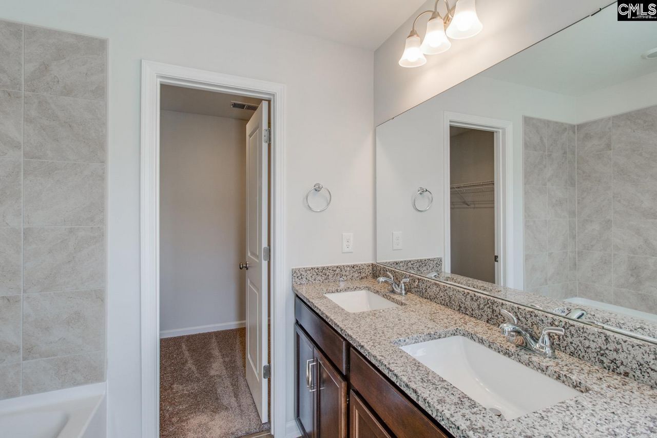 3033 Harborview Drive Photo 18