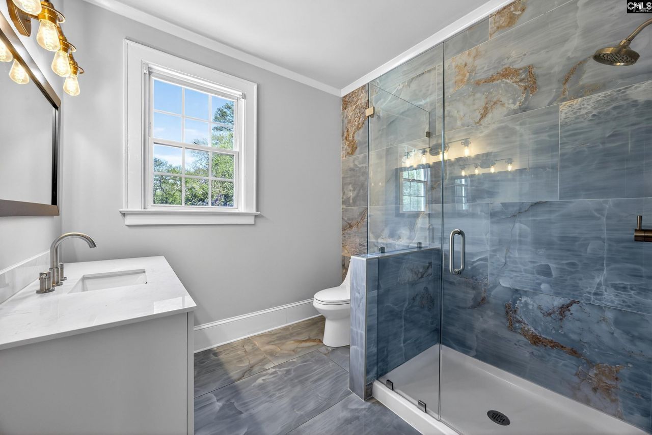 905 Sunset Drive  Photo 10