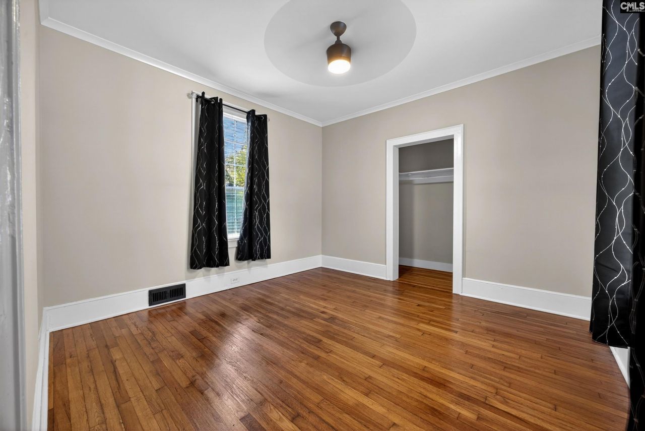 905 Sunset Drive Photo 13