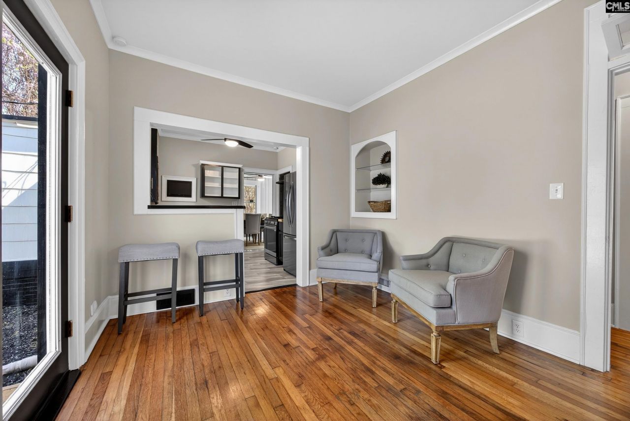 905 Sunset Drive  Photo 16