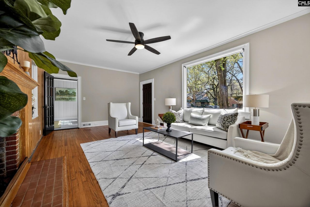 905 Sunset Drive  Photo 6