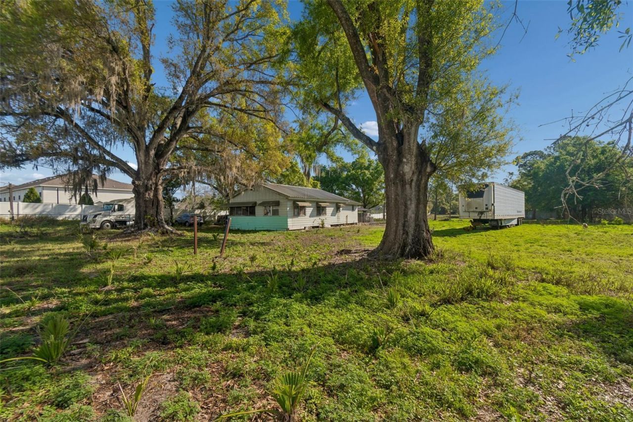 6213 Orient Road , Tampa, FL 33610 Photo