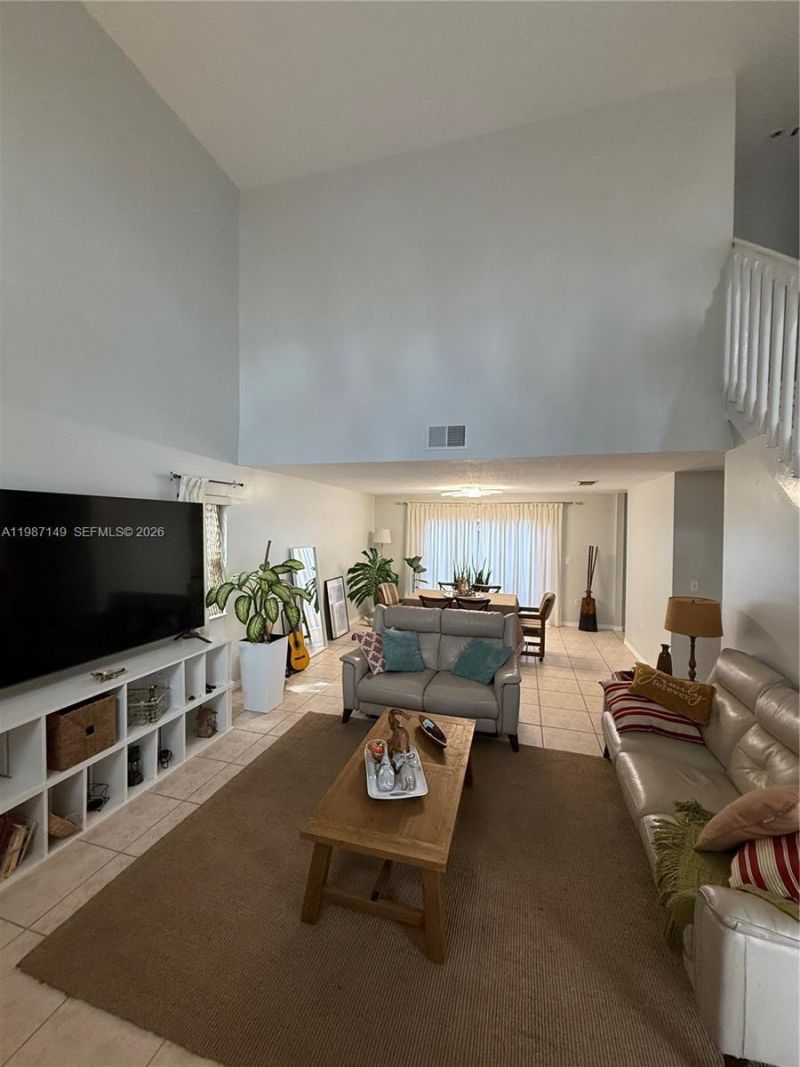 18164 SW 149th Pl , Miami, FL 33187 Photo