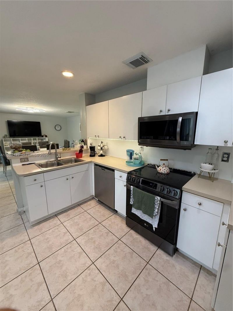 18164 SW 149th Pl, Miami, FL 33187 Photo