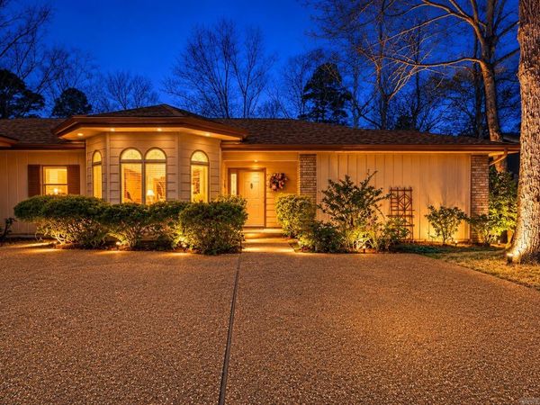 36 Encantado Way, Hot Springs Village, AR 71909