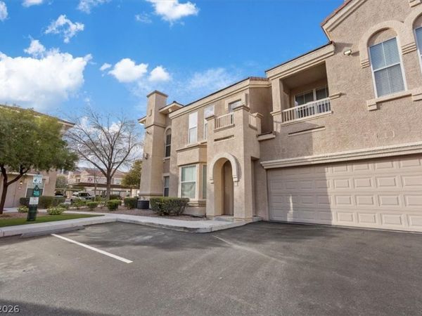 10550 W Alexander Road, Unit 2049, Las Vegas, NV 89129