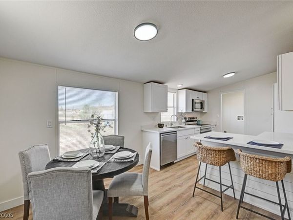 3530 N Woodchips Road, Pahrump, NV 89060