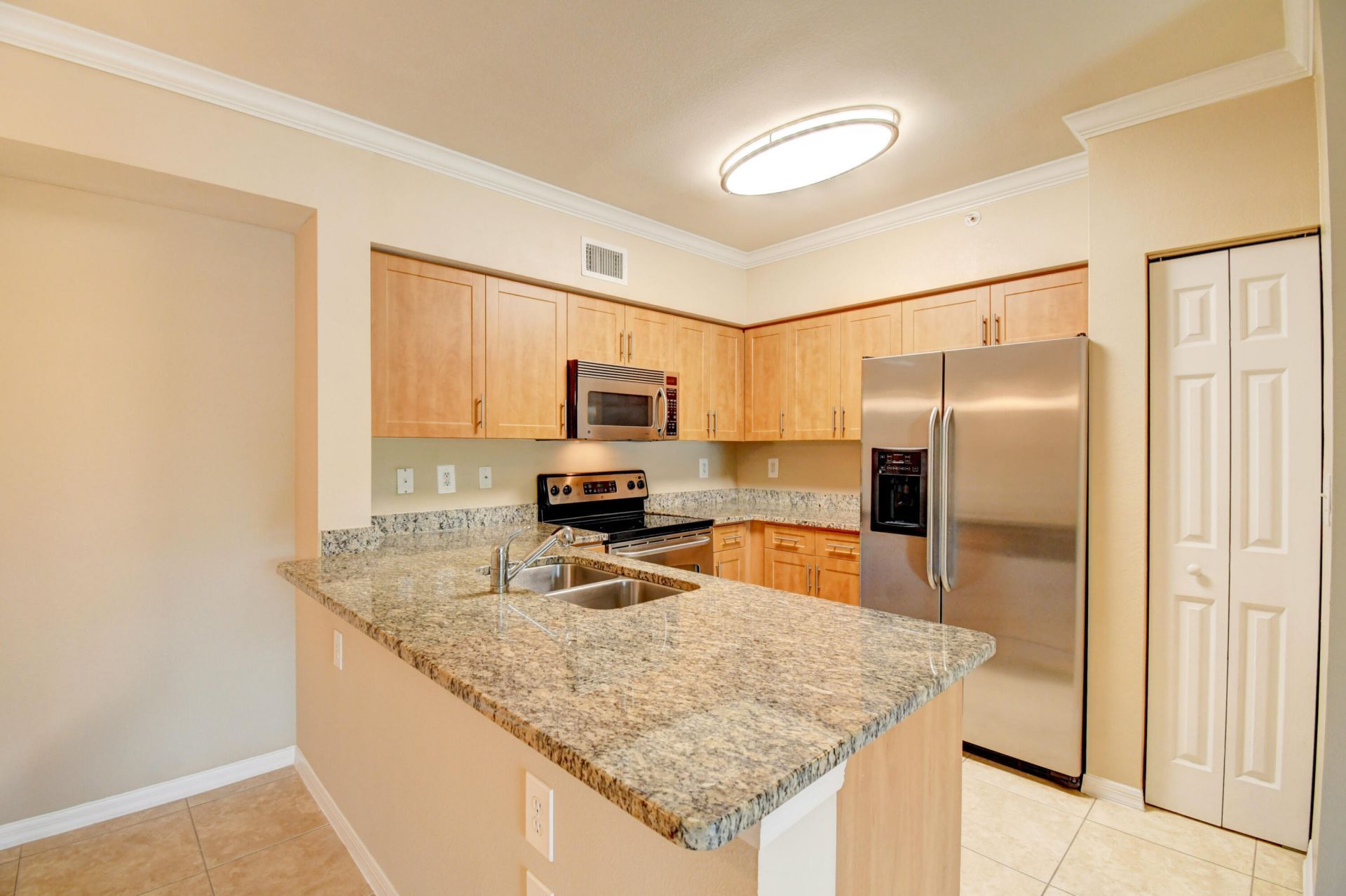 6505 Emerald Dunes Drive, Unit 201, West Palm Beach, FL 33411 Photo