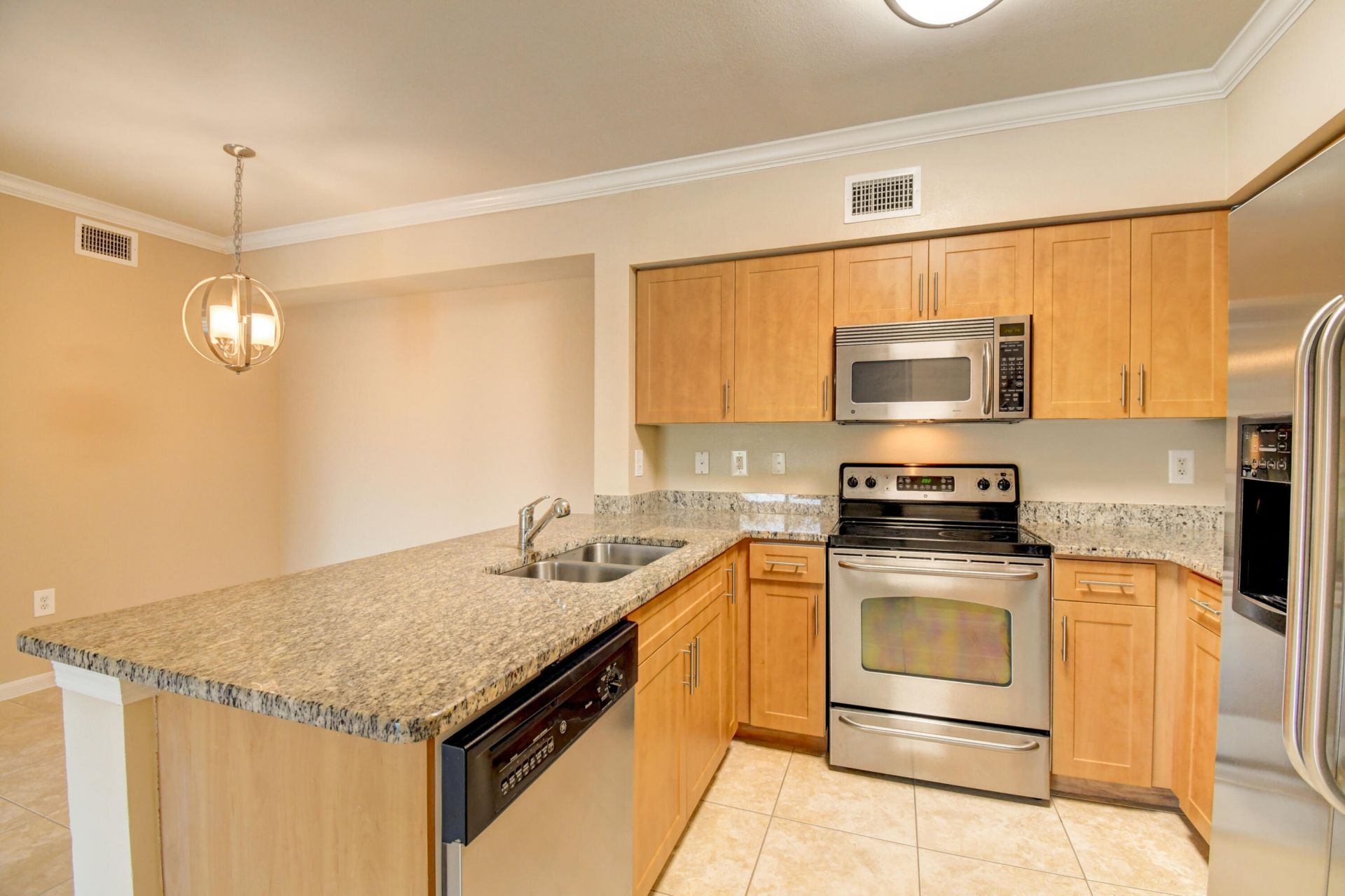 6505 Emerald Dunes Drive, Unit 201, West Palm Beach, FL 33411 Photo