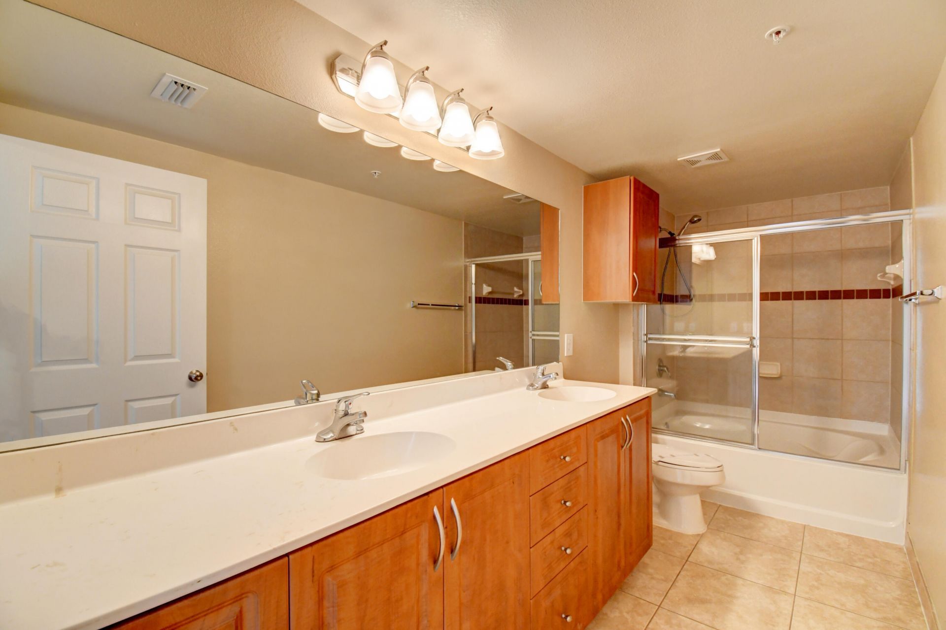 6505 Emerald Dunes Drive, Unit 201, West Palm Beach, FL 33411 Photo