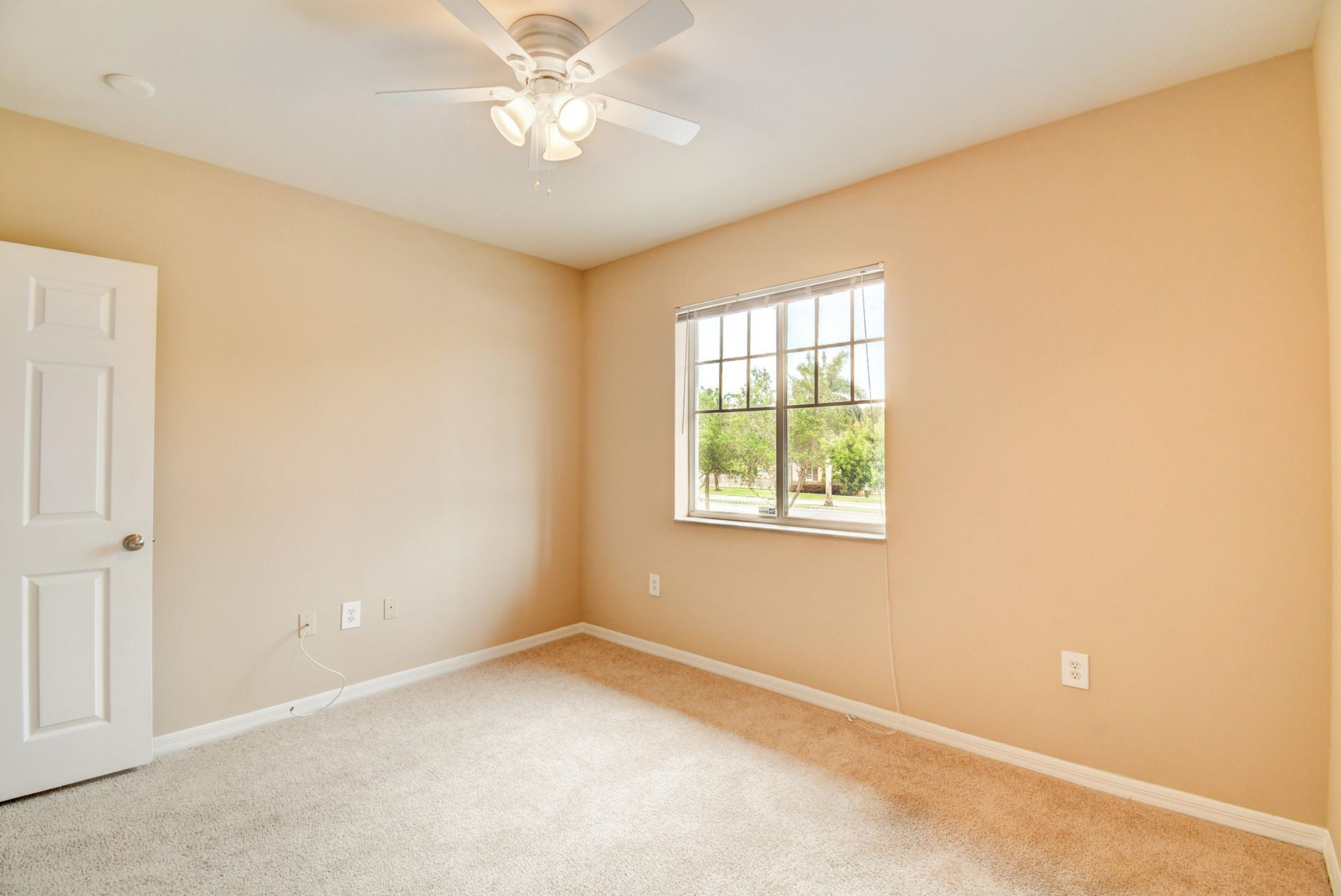 6505 Emerald Dunes Drive, Unit 201, West Palm Beach, FL 33411 Photo