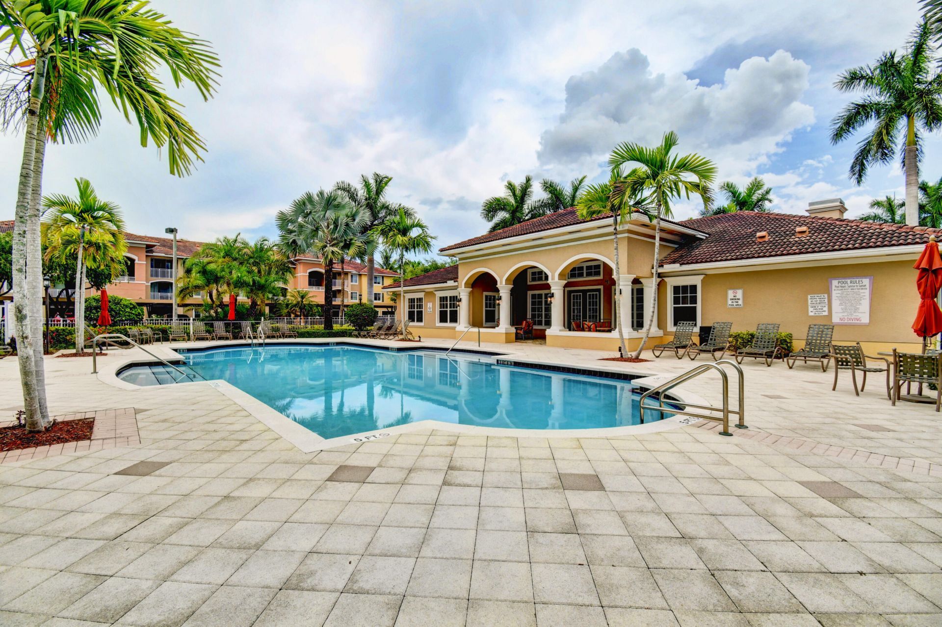 6505 Emerald Dunes Drive, Unit 201, West Palm Beach, FL 33411 Photo