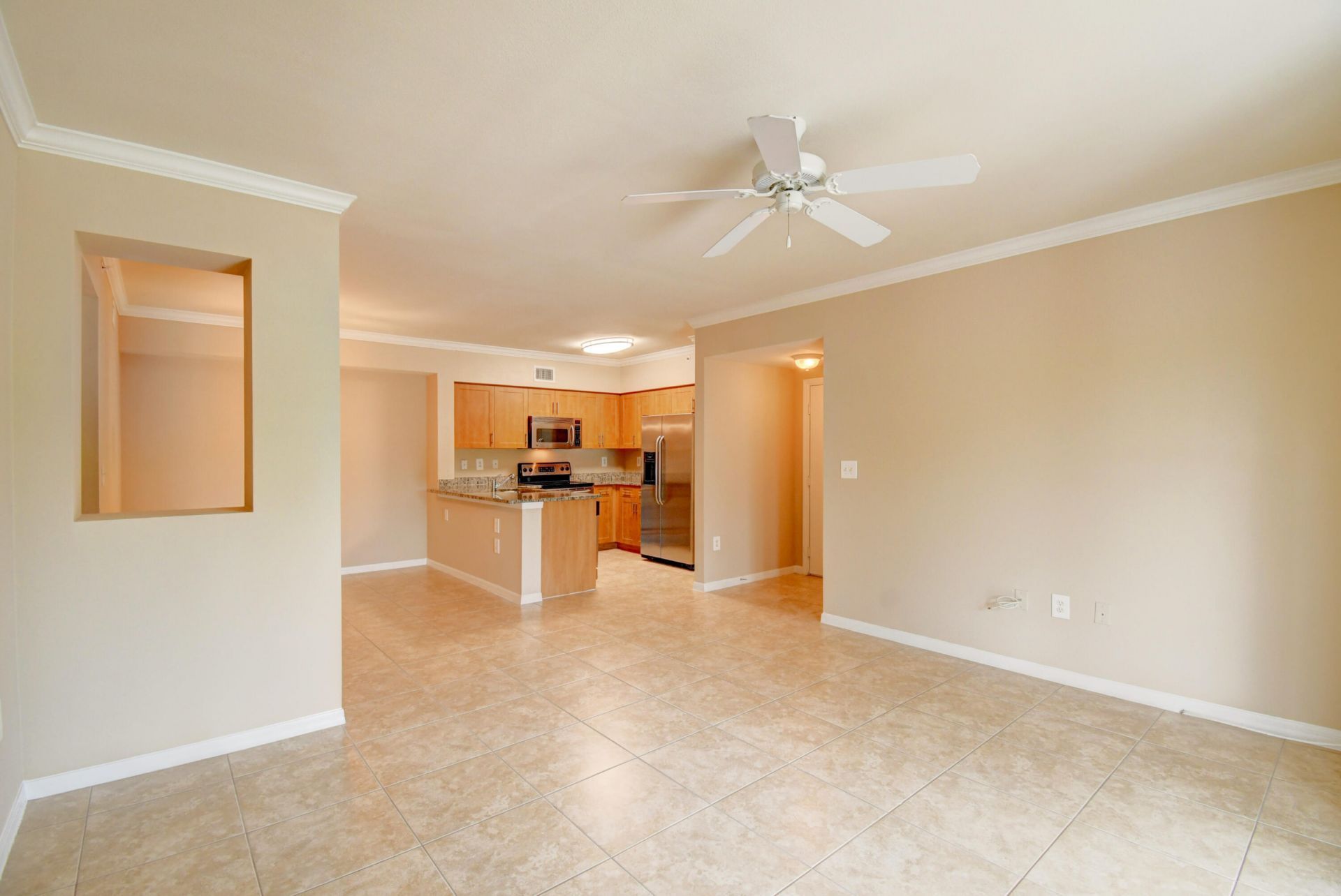 6505 Emerald Dunes Drive, Unit 201, West Palm Beach, FL 33411 Photo