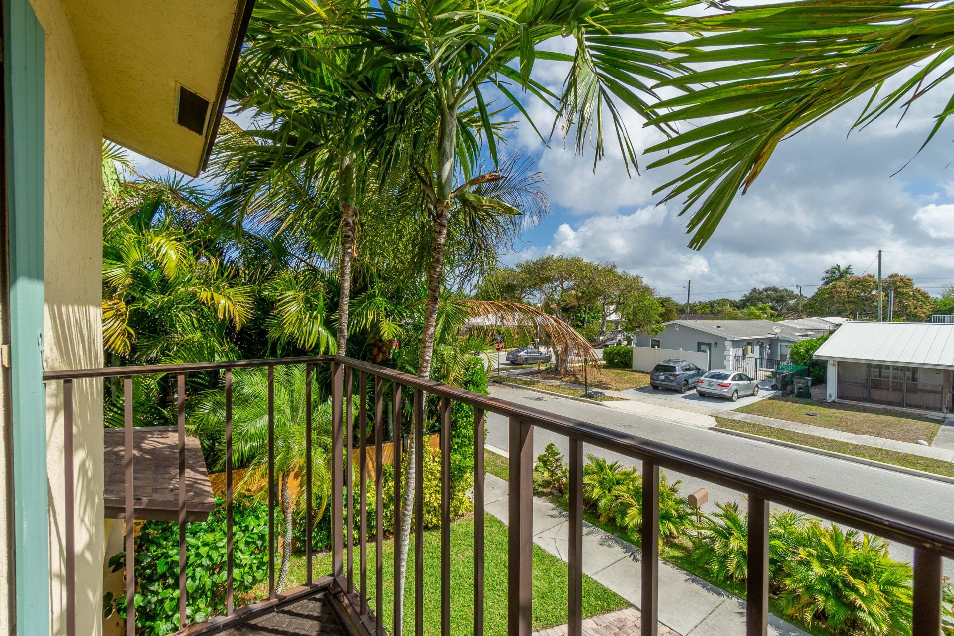 1827 N Palmway, Lake Worth Beach, FL 33460 Photo