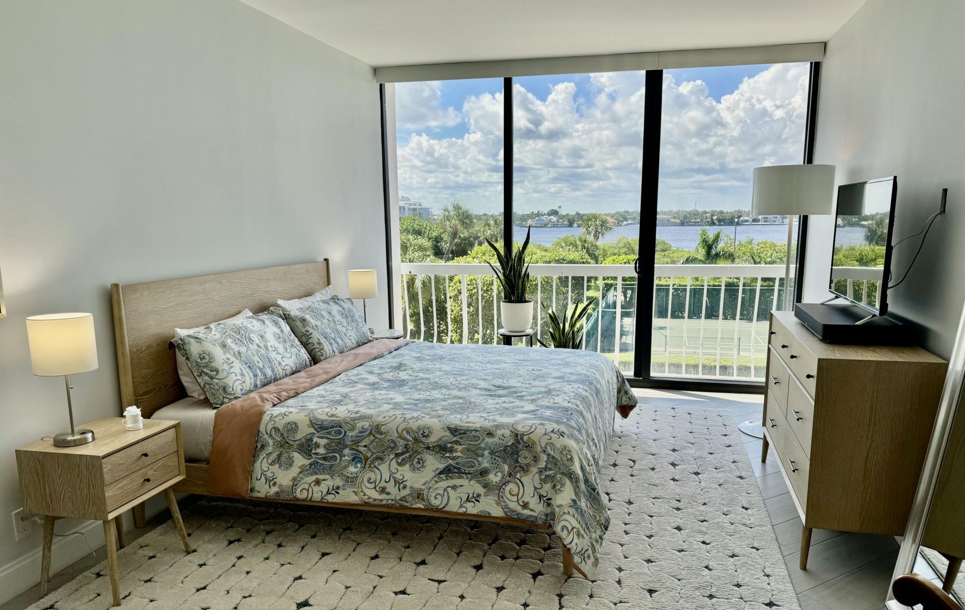 2100 S Ocean Boulevard, Unit 204 N, Palm Beach, FL 33480 Photo